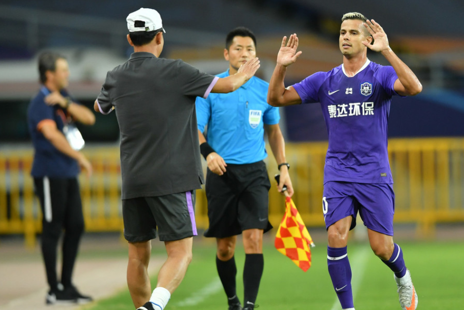 天津泰达客场不敌对手,遭遇两连败 天津泰达客场不敌对手,遭遇两连败