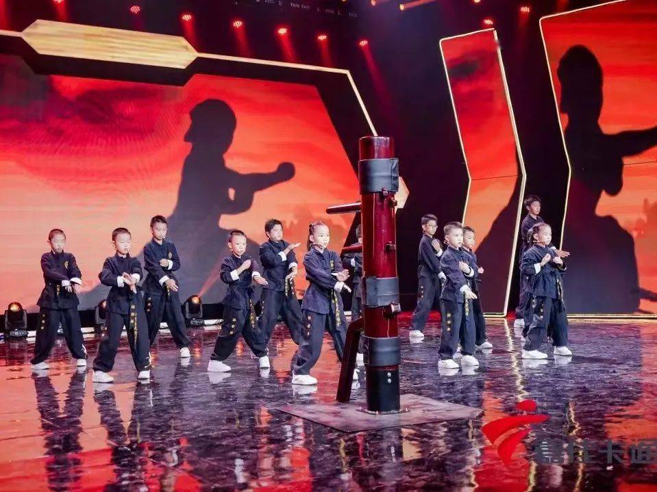 选手们乘风破浪,创造奇迹 选手们乘风破浪,创造奇迹