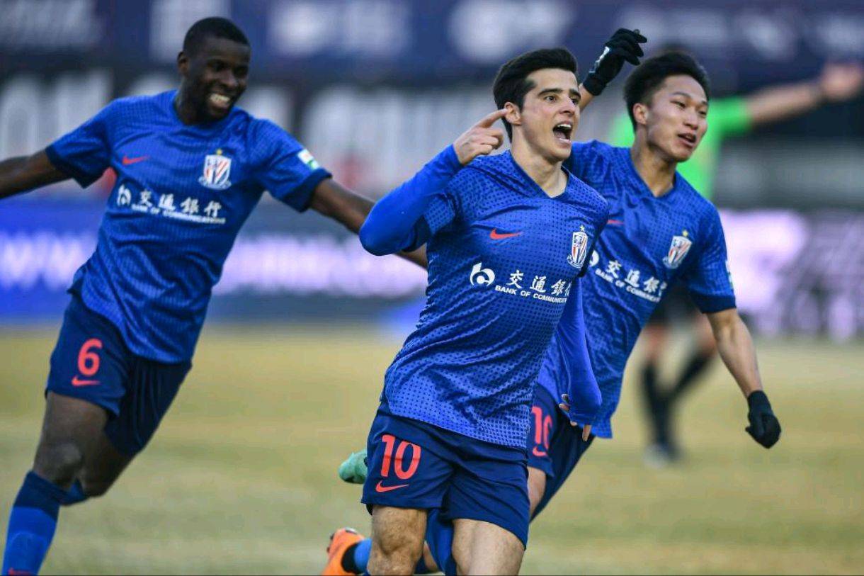 申花主场横扫鲁能,全取三分加速冲击前四 申花主场横扫鲁能,全取三分加速冲击前四