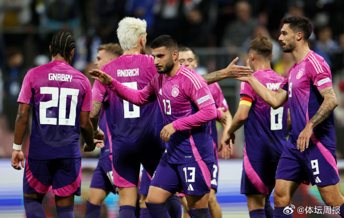 德国队力克黑马波斯尼亚,晋级前景大好 德国队力克黑马波斯尼亚,晋级前景大好