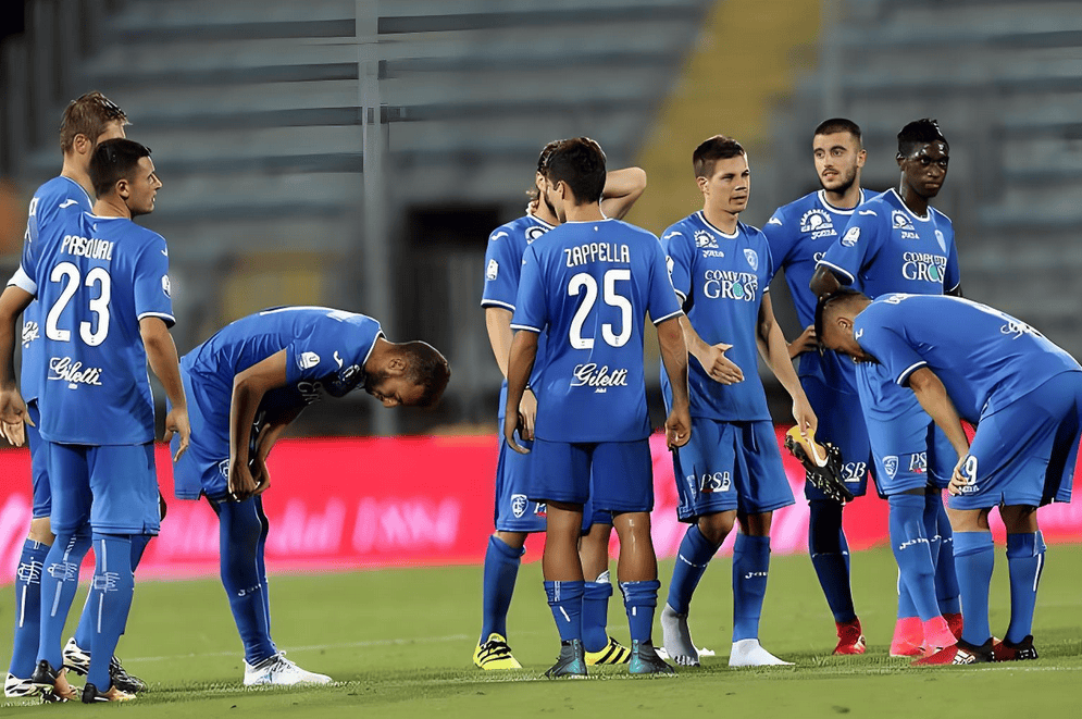 斯洛文尼亚国家队火热表现,继续领跑 斯洛文尼亚国家队火热表现,继续领跑