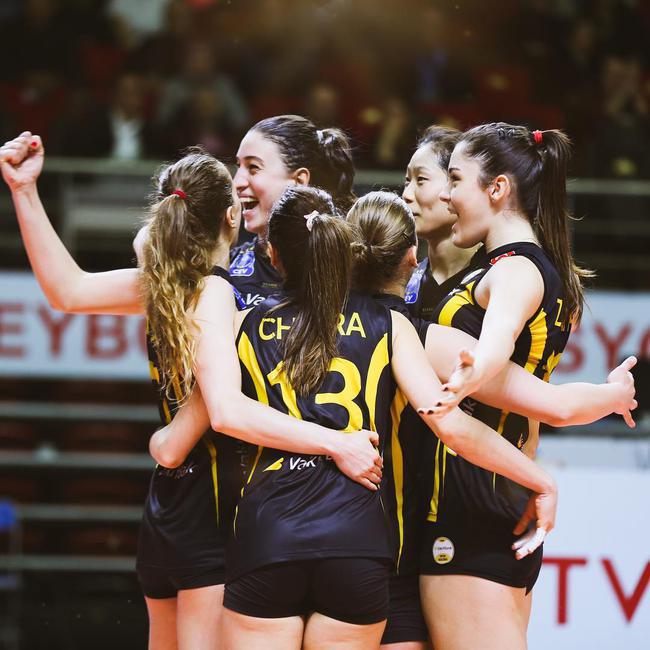 爱体育官方网站-荷兰客场力挫挪威,提前锁定16强席位