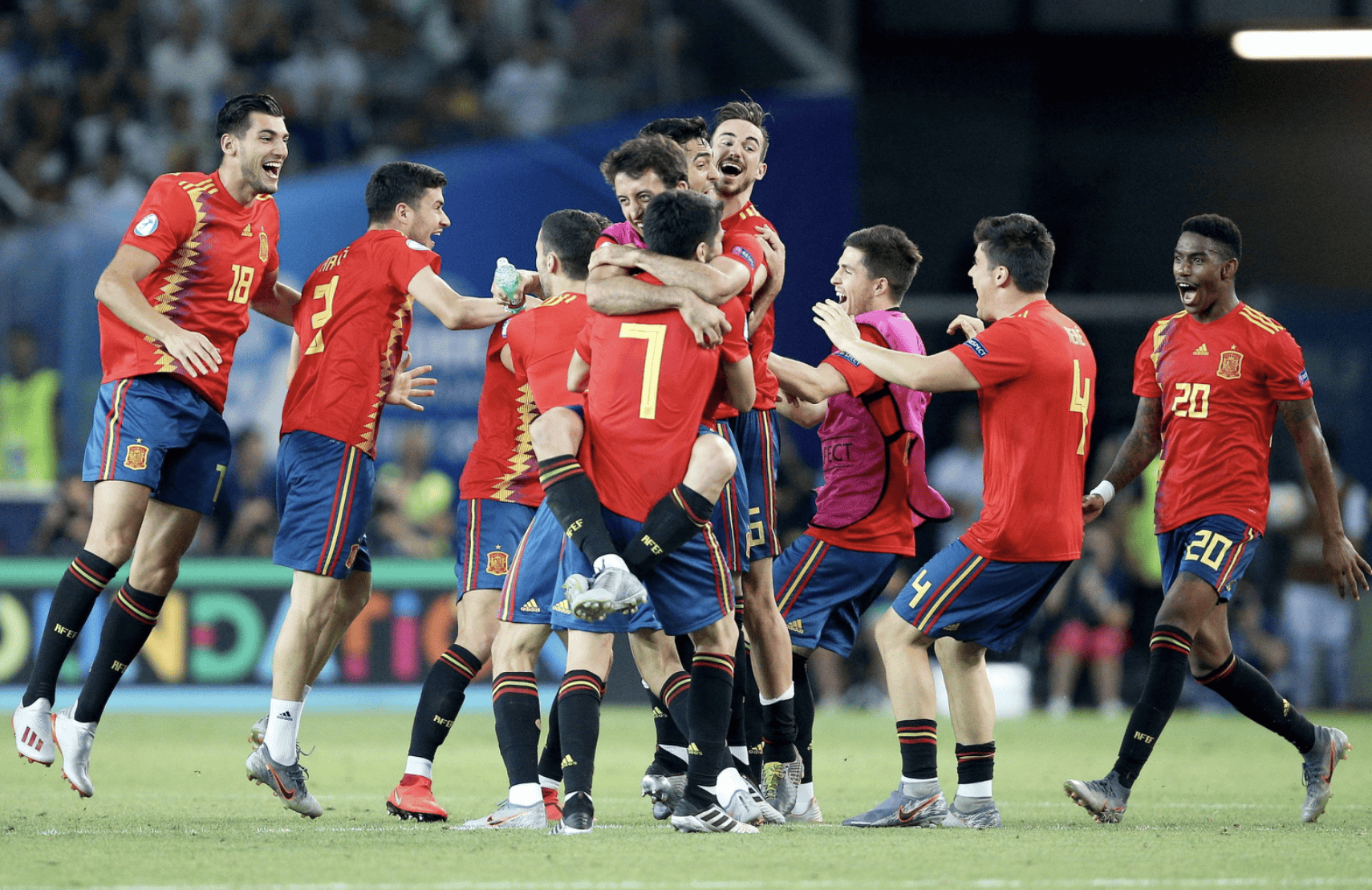 英格兰淘汰德国,晋级不费力! 英格兰淘汰德国,晋级不费力!