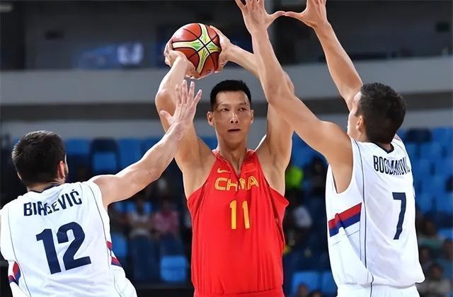 爱体育-NBA球员在中国篮球联赛中传授经验