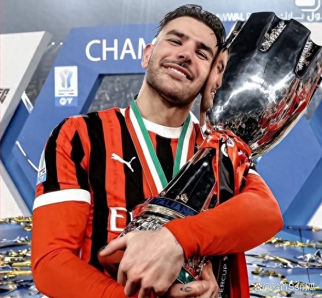 国际米兰客场逆转获得关键胜利