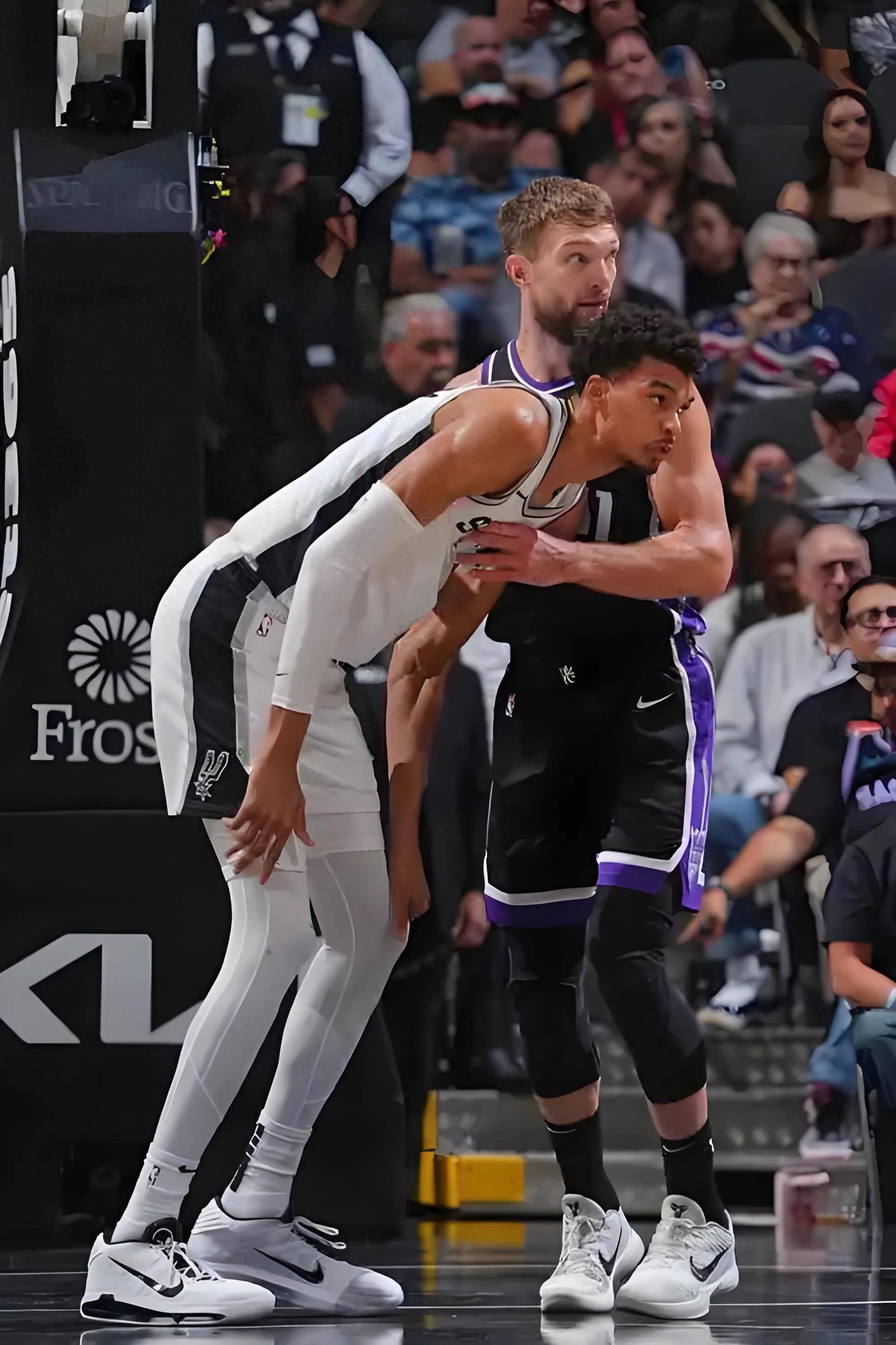 国王击败马刺,继续保持不败 国王击败马刺,继续保持不败