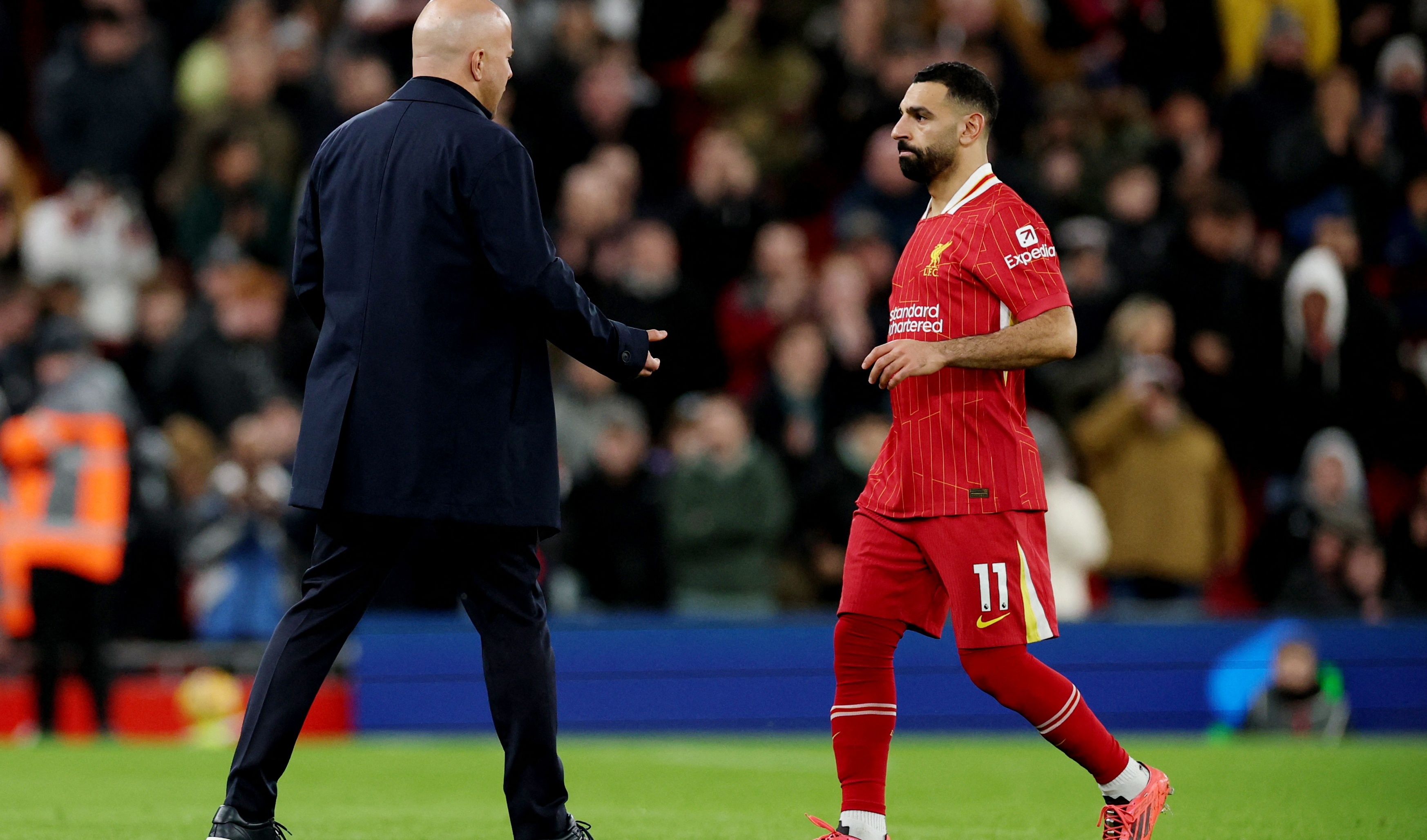 马赛主场大胜尼斯,继续追赶领头羊 马赛主场大胜尼斯,继续追赶领头羊