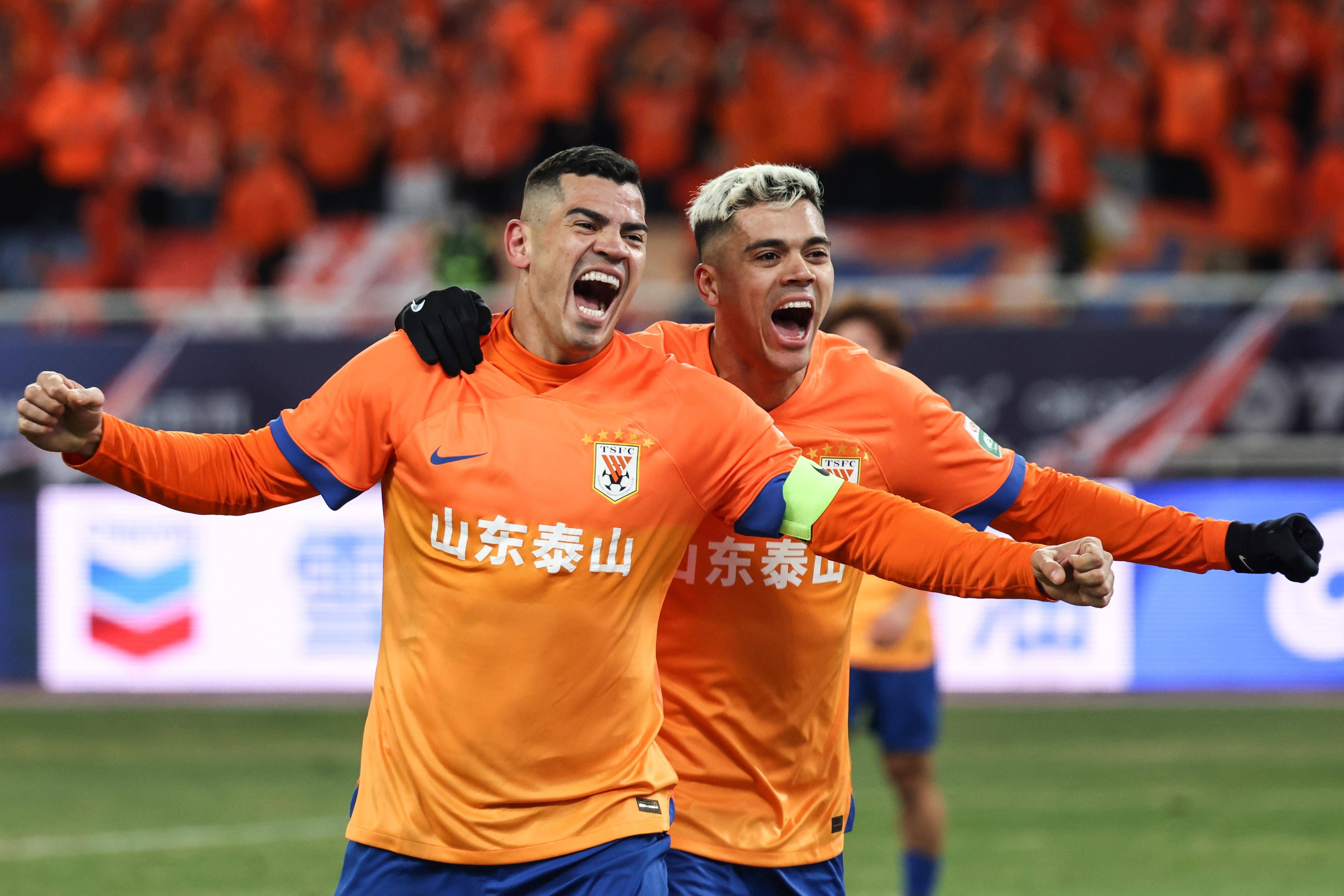 长春亚泰在比赛中勇夺胜利,信心倍增 长春亚泰在比赛中勇夺胜利,信心倍增