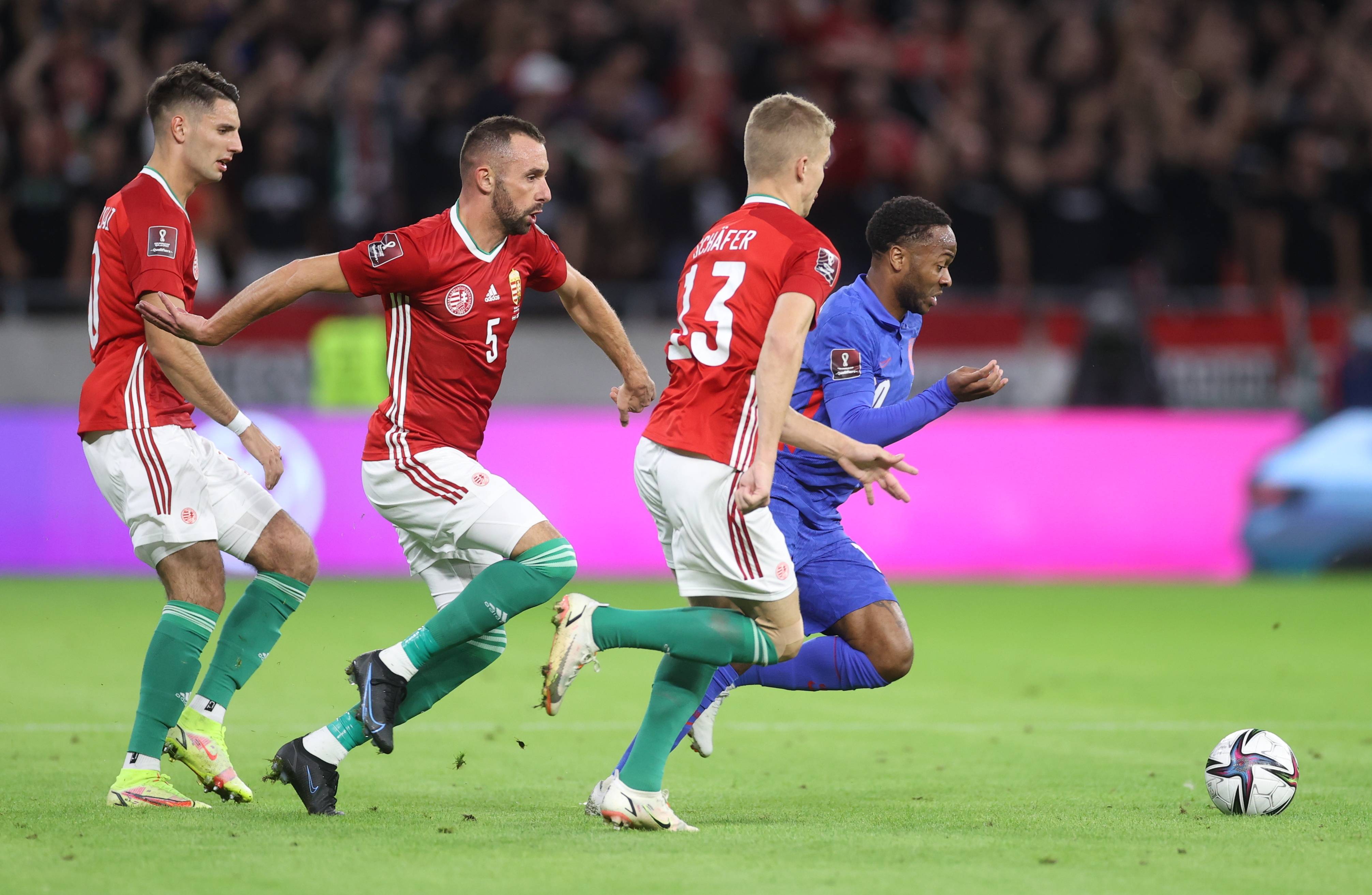 爱体育官网-瑞士0-2负于意大利,欧洲联赛现代化改革