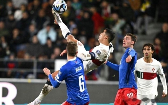 刚果队发挥出色,锁定欧预赛晋级资格! 刚果队发挥出色,锁定欧预赛晋级资格!