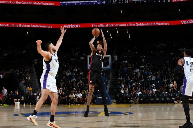 爱体育-华盛顿竞技签下潜力新秀,提升阵容实力