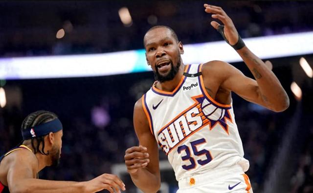 爱体育官方网站-篮球传奇球员获得职业生涯新纪录