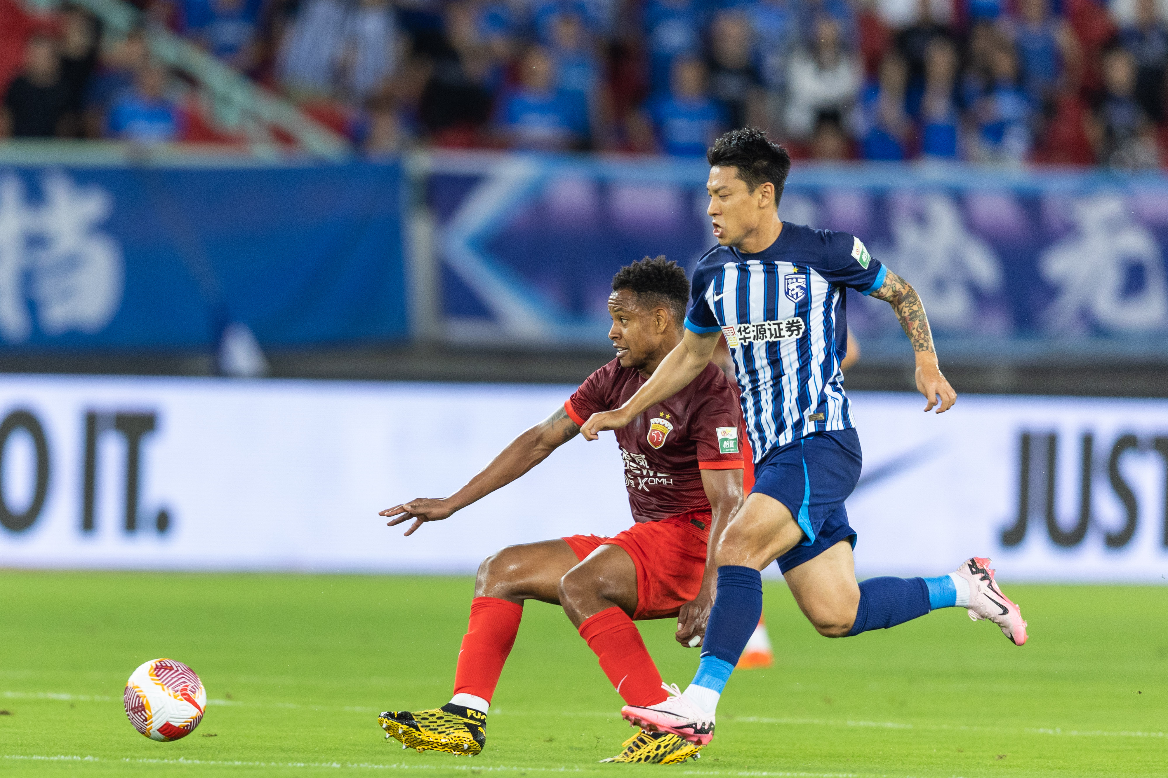 拉齐奥苦战不懈,冲刺联赛前列 拉齐奥苦战不懈,冲刺联赛前列