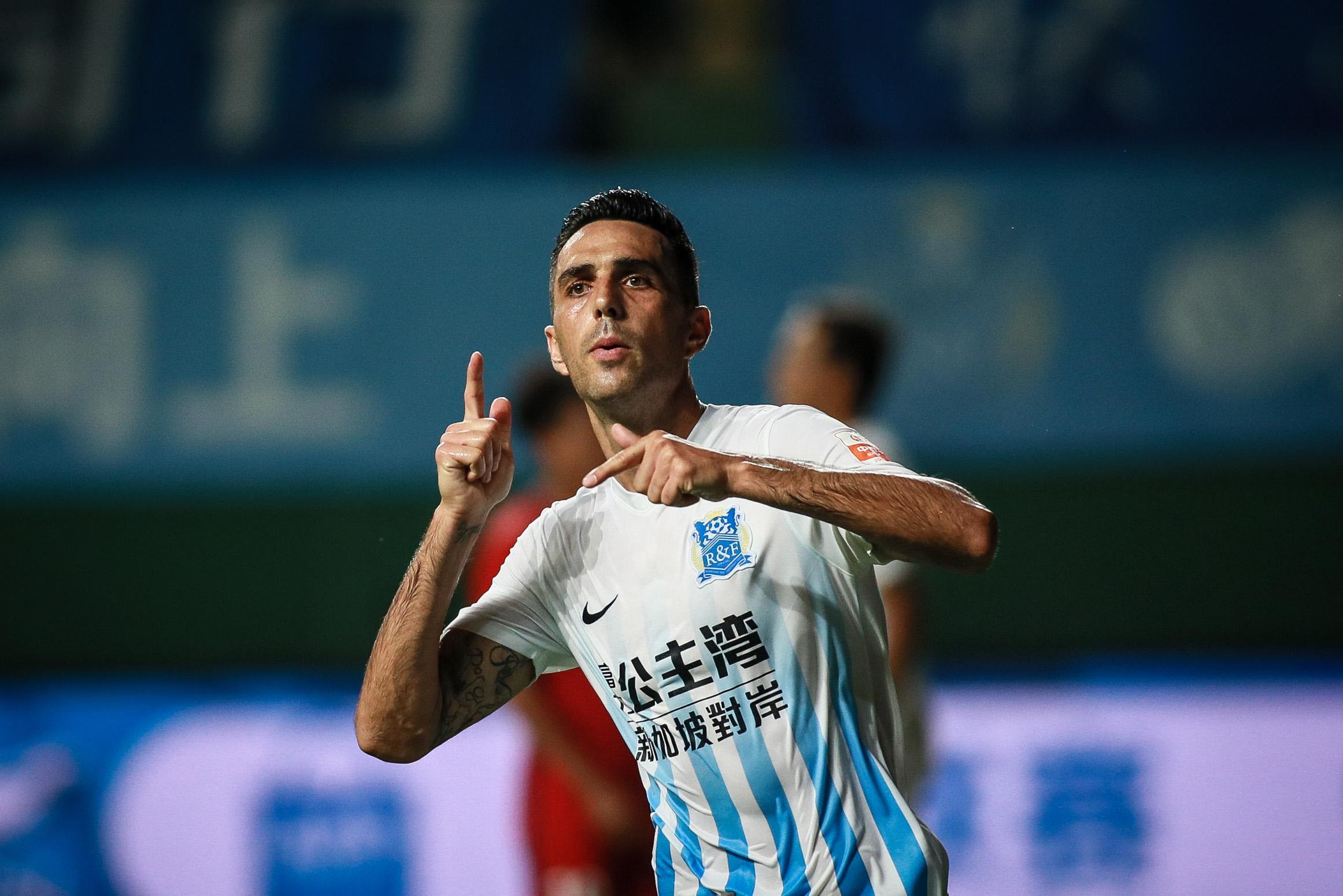 欧预赛冠军赛场喜怒哀乐，激情迭起