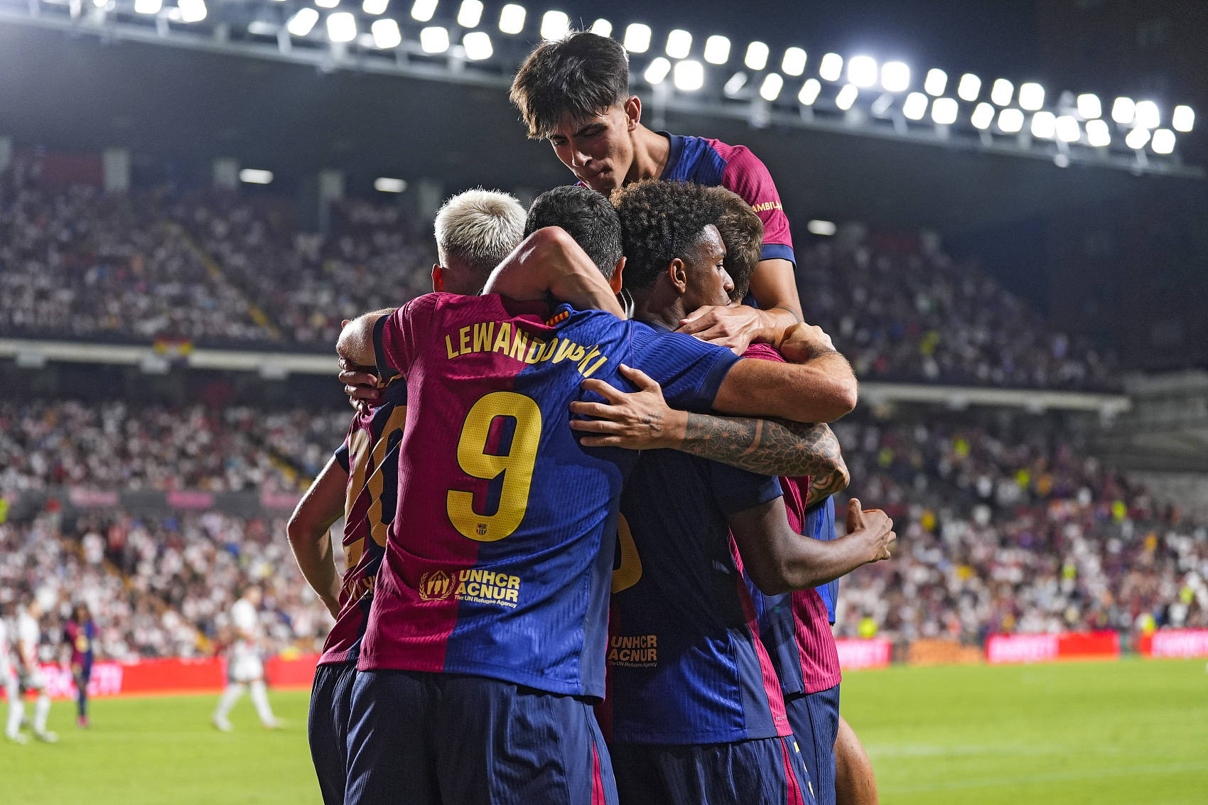 巴列卡诺客场不敌,遗憾未能取胜 巴列卡诺客场不敌,遗憾未能取胜