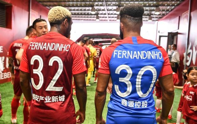 重庆斯威主场胜过武汉卓尔,保持不败势头 重庆斯威主场胜过武汉卓尔,保持不败势头