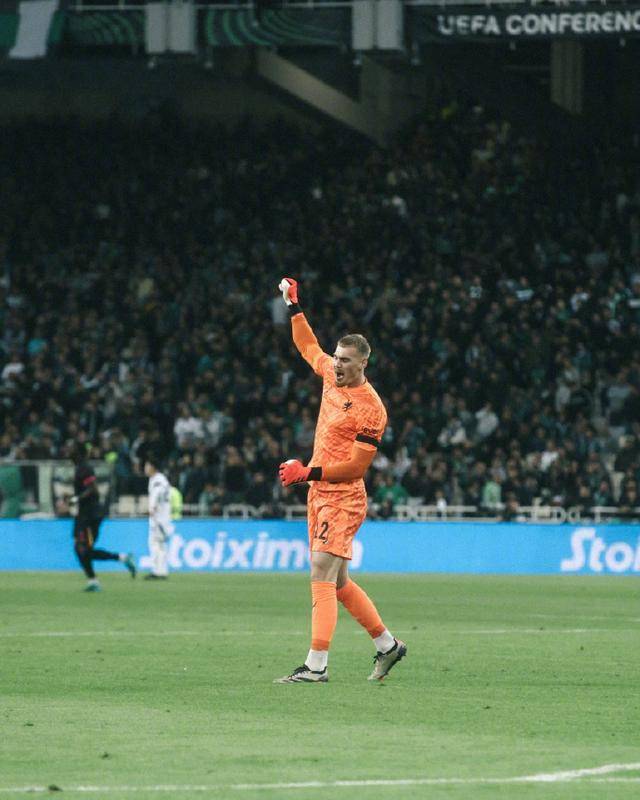 欧预赛：斯洛文尼亚一球小胜希腊