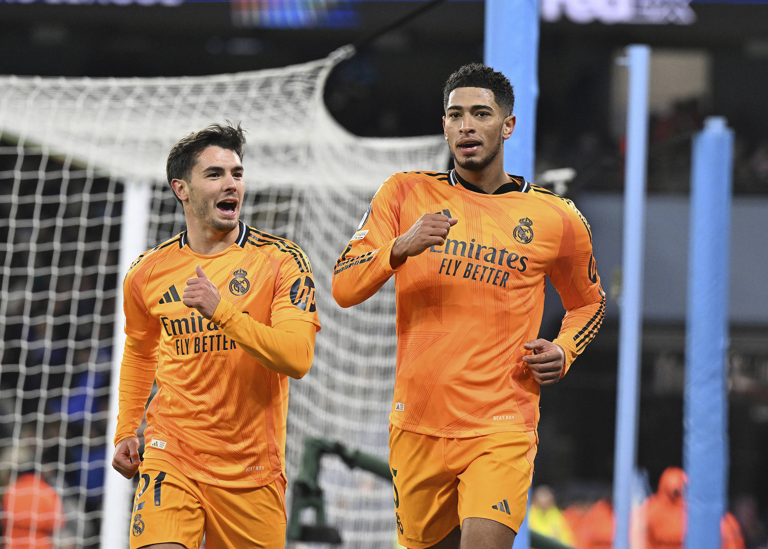 爱体育官方网站-欧预赛热身赛!球员准备工作充分