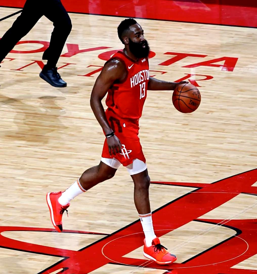 火箭赛前备战雷霆意气风发晋级季后赛 火箭赛前备战雷霆意气风发晋级季后赛