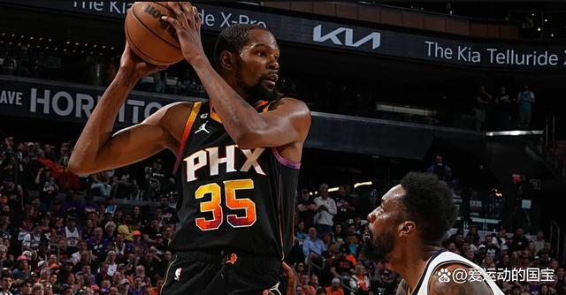 关键时刻靠谱表现,为球队赢得最后胜利 关键时刻靠谱表现,为球队赢得最后胜利