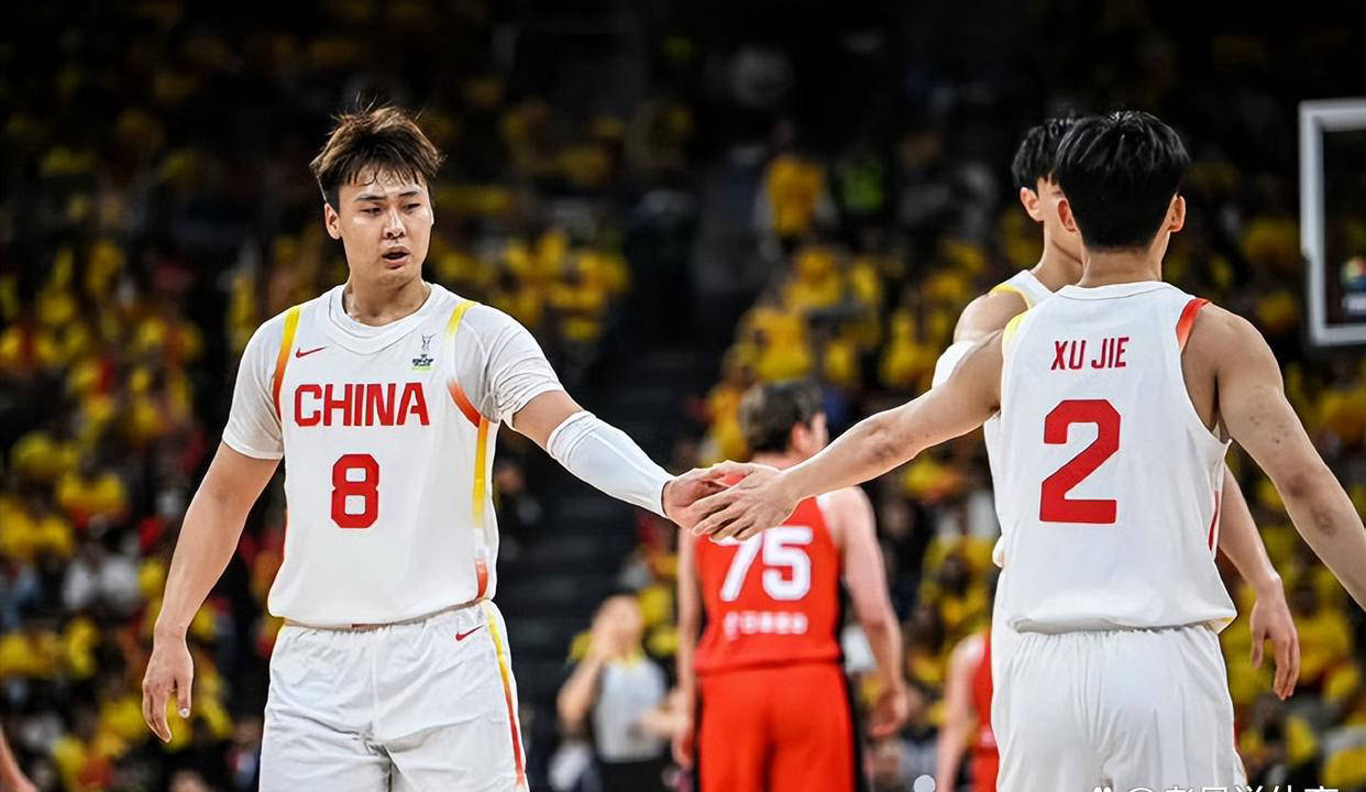 亚特兰大客场力克对手，黑鹰飞翔出色表现赢得掌声