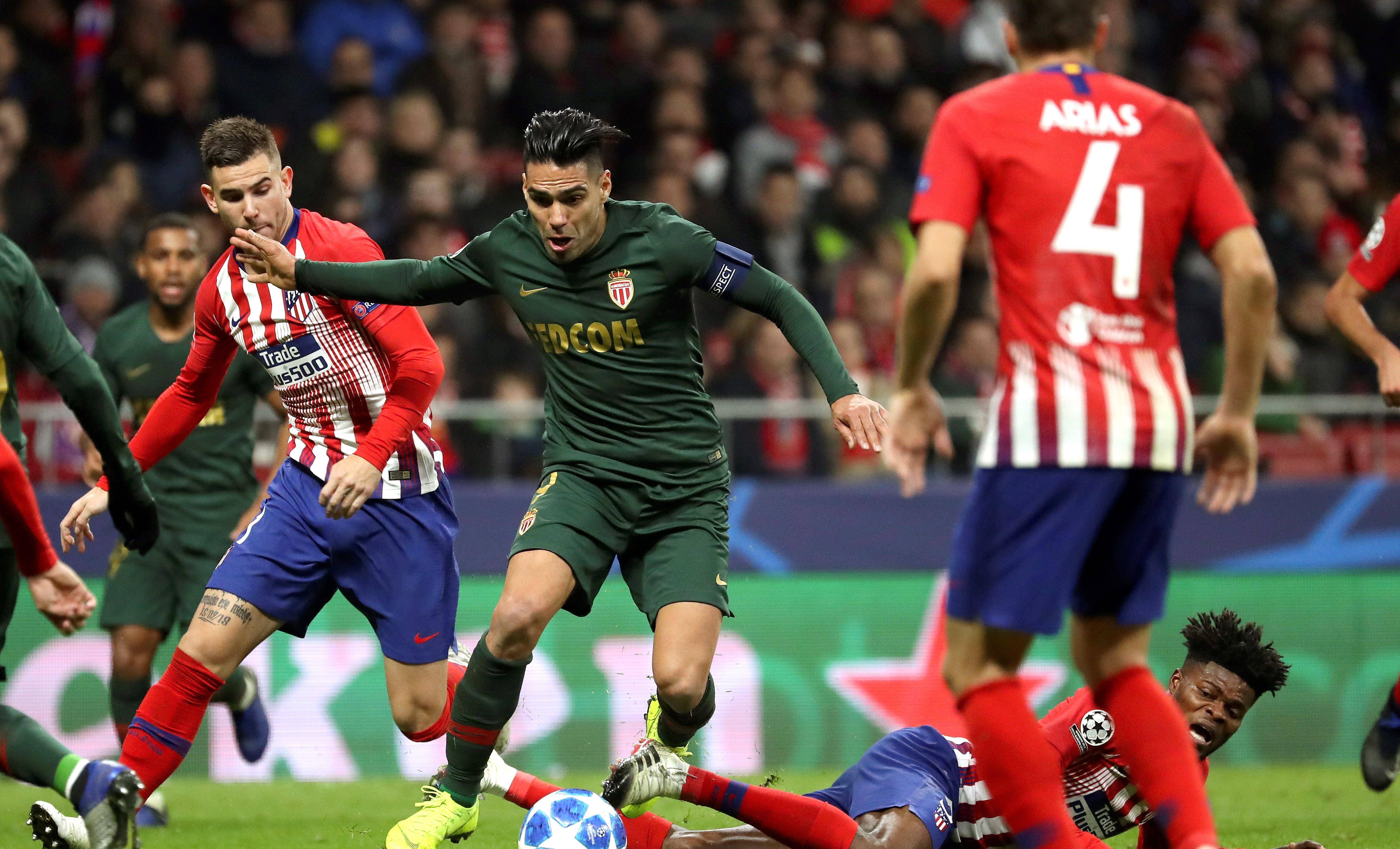 爱体育官方网站-法甲联赛决战之际,强者对决一触即发!