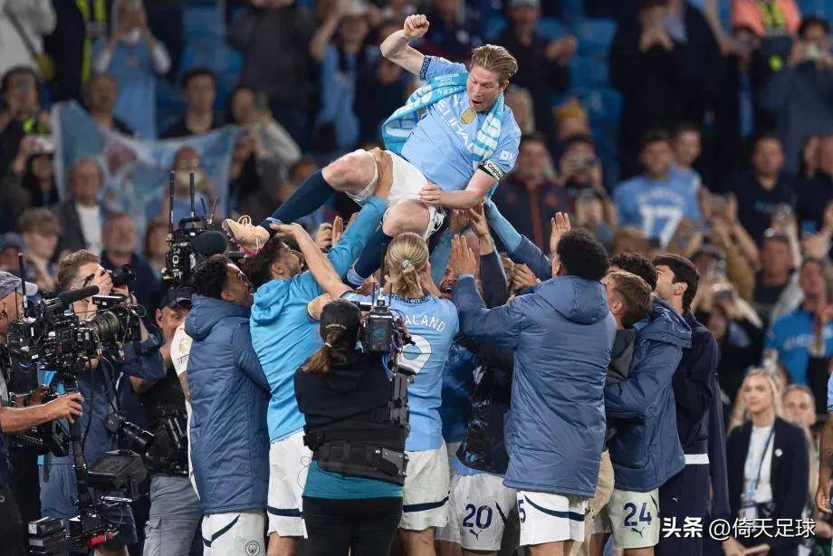 曼城对阵里昂,全队备战谋求最佳成绩 曼城对阵里昂,全队备战谋求最佳成绩