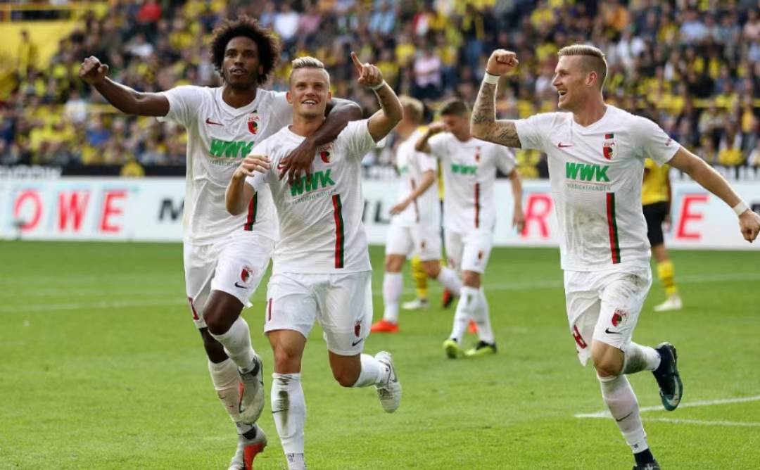 奥格斯堡客场绝杀对手，保级形势稍显乐观