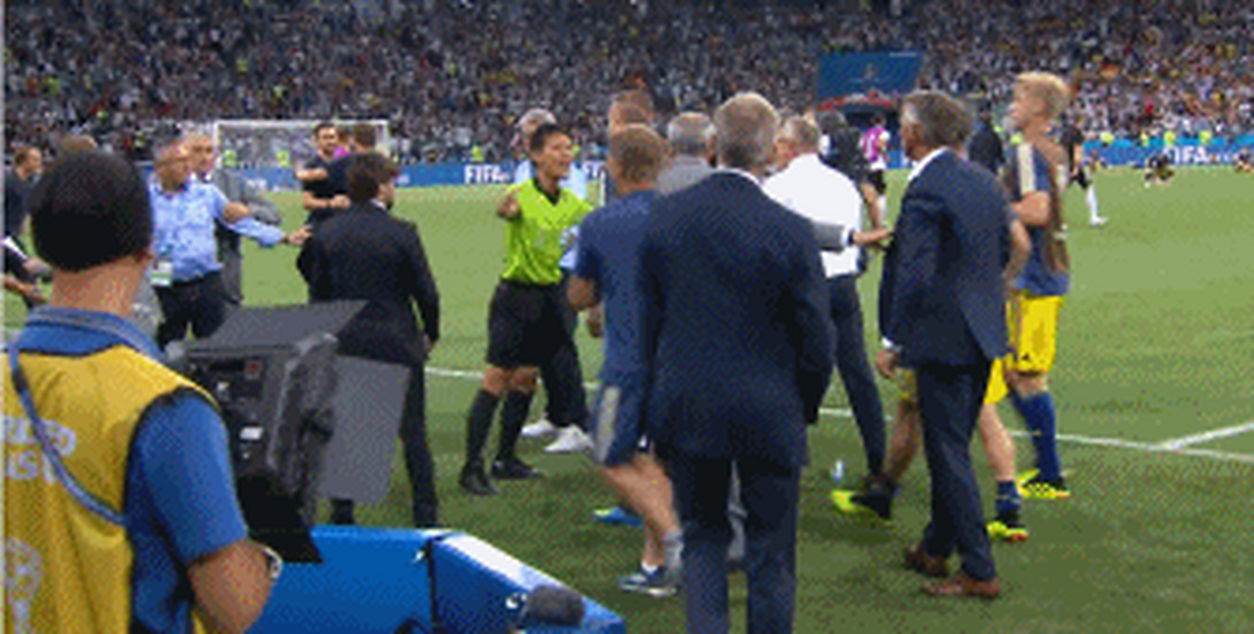 德国队与瑞典队激战决定欧锦赛胜利 德国队与瑞典队激战决定欧锦赛胜利