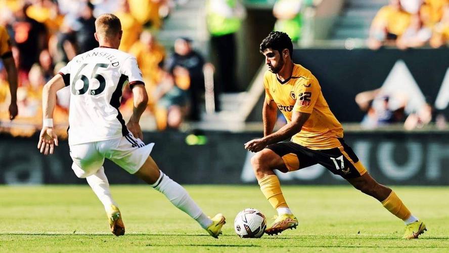 热刺大胜狼队,继续追赶前四 热刺大胜狼队,继续追赶前四