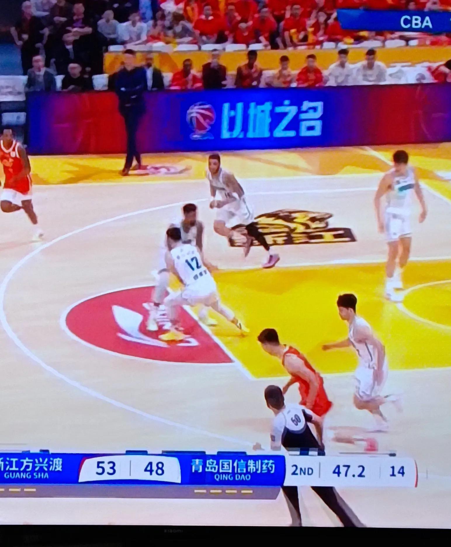 爱体育-实力对决,篮球联赛一触即发