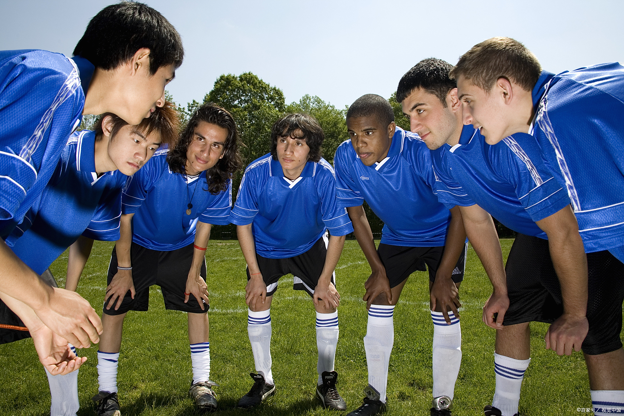 格鲁吉亚客场战平拉脱维亚,双方握手言和 格鲁吉亚客场战平拉脱维亚,双方握手言和