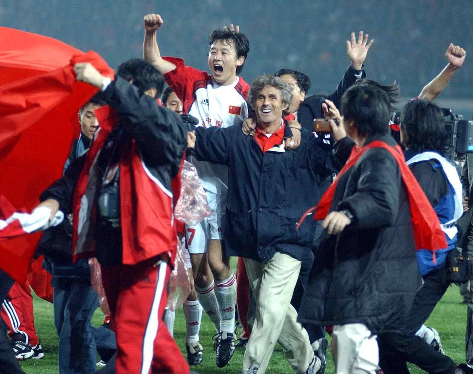 爱体育官方网站-精华对决重燃：国际足球赛事力求胜利