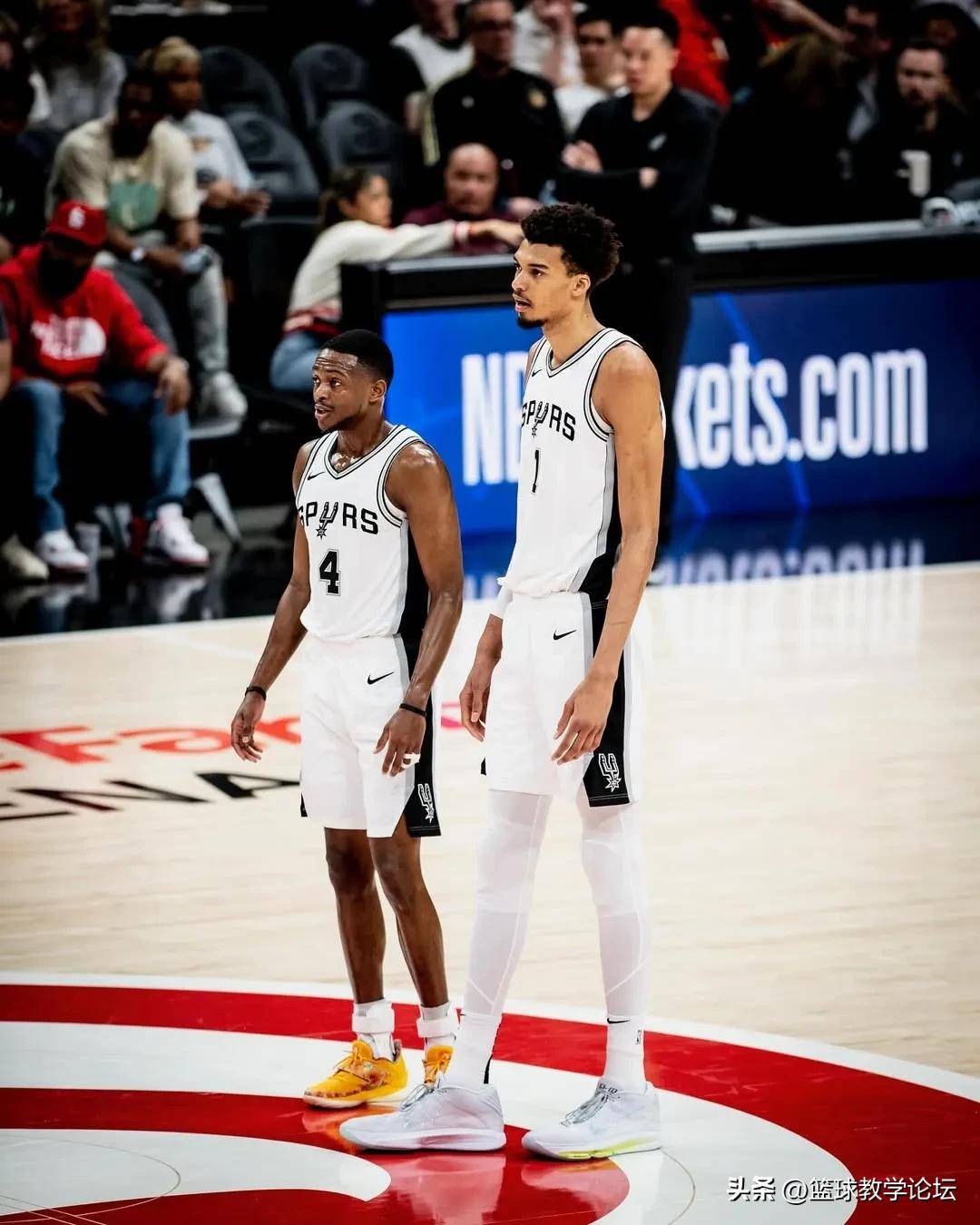 爱体育官方网站-马刺队面临伤病困扰,战绩一落千丈