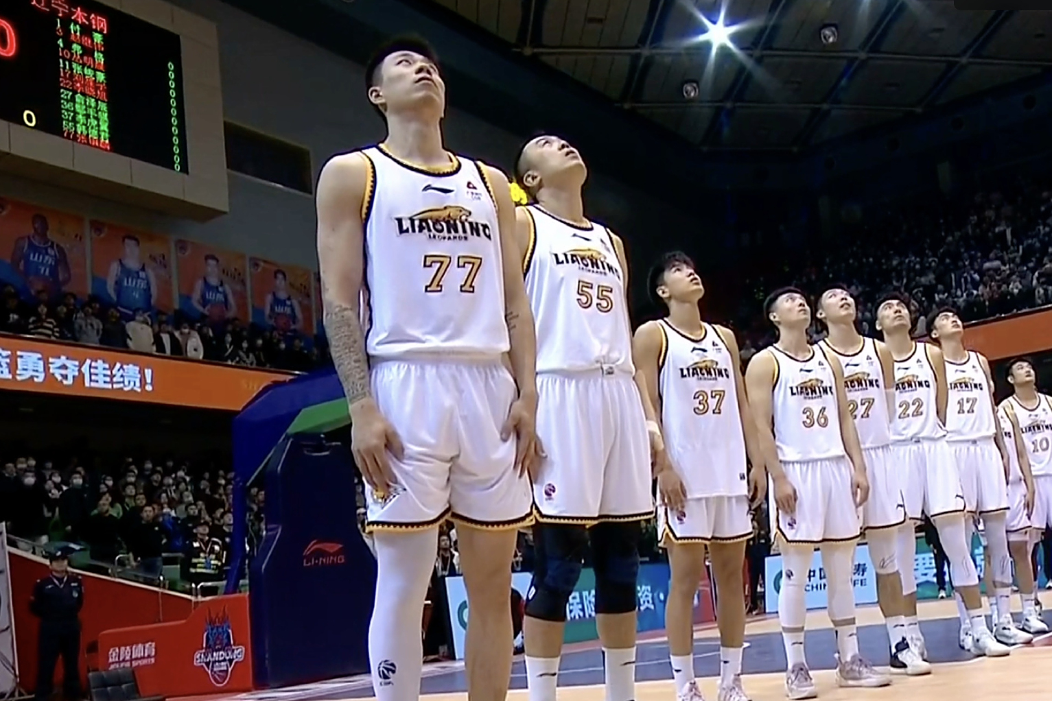 爱体育-福建男篮外援状态回升,队伍整体氛围融洽