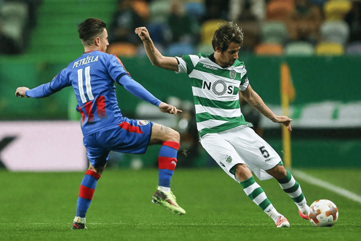 爱体育-里尔主场大胜,赢得关键比赛积分