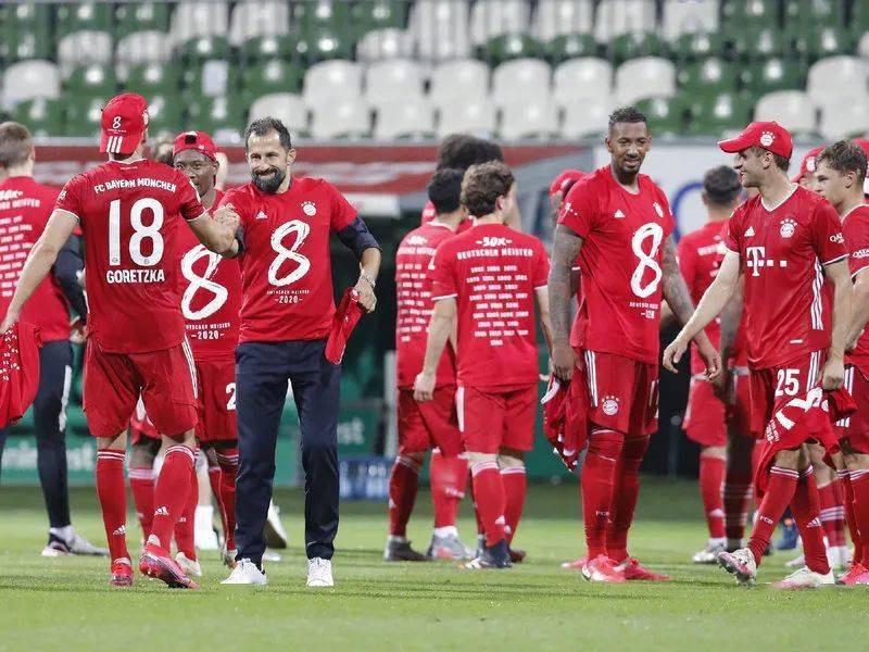 里昂客场战平,争夺领头羊位置 里昂客场战平,争夺领头羊位置