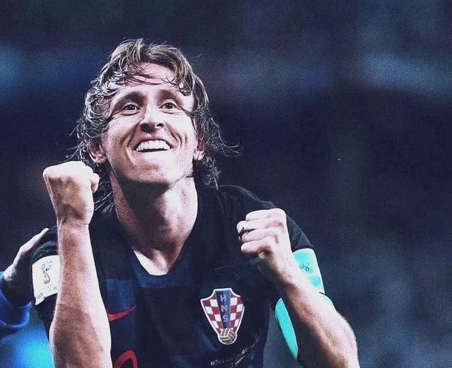 克罗地亚战胜俄罗斯,成功晋级欧锦赛四强! 克罗地亚战胜俄罗斯,成功晋级欧锦赛四强!