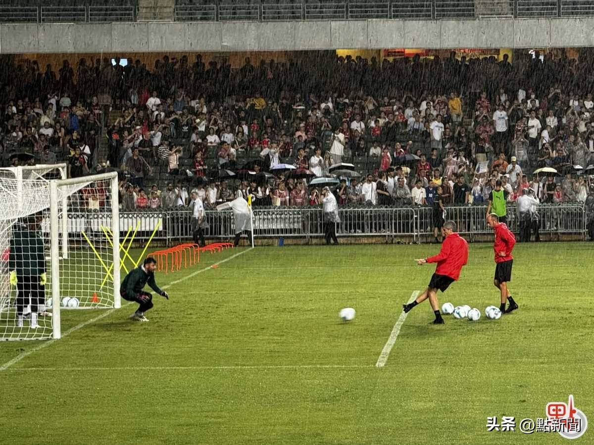 爱体育官网-足球联赛风云再起擦燃球迷热情