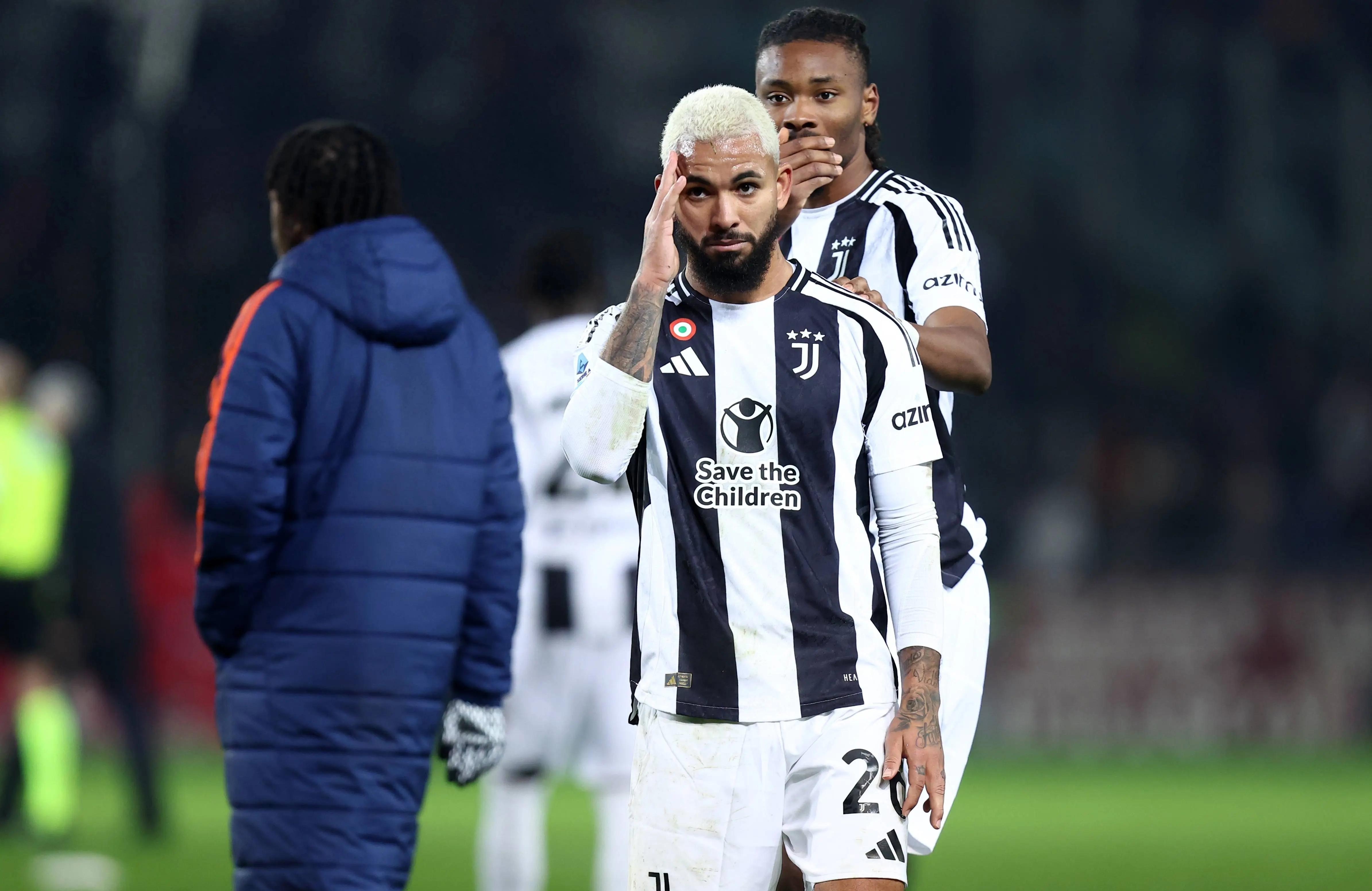 爱体育官方网站-意甲赛场势态未定,荣誉归属尚无伏笔