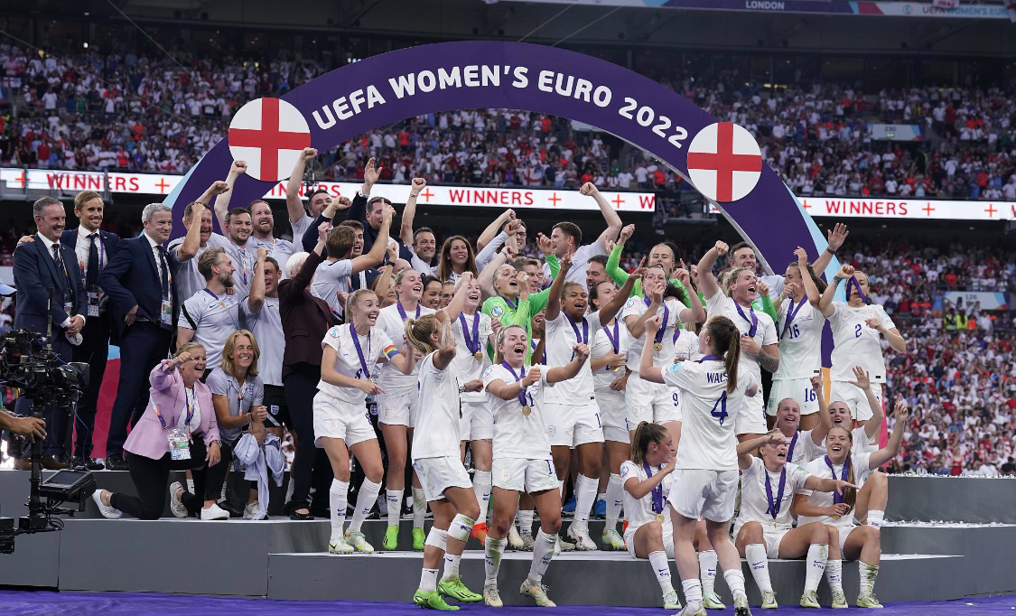 战胜劲敌,国脚勇夺欧洲杯入场券 战胜劲敌,国脚勇夺欧洲杯入场券