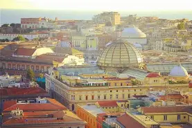 爱体育-那不勒斯革教兼程,百利卡王雪姆夏图瓦森