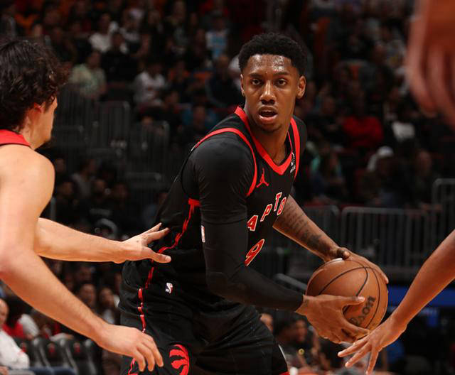 热火三连胜，重返东部前四！