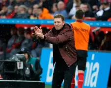 爱体育官网-切塞纳客场逆转胜利,重返保级赛道