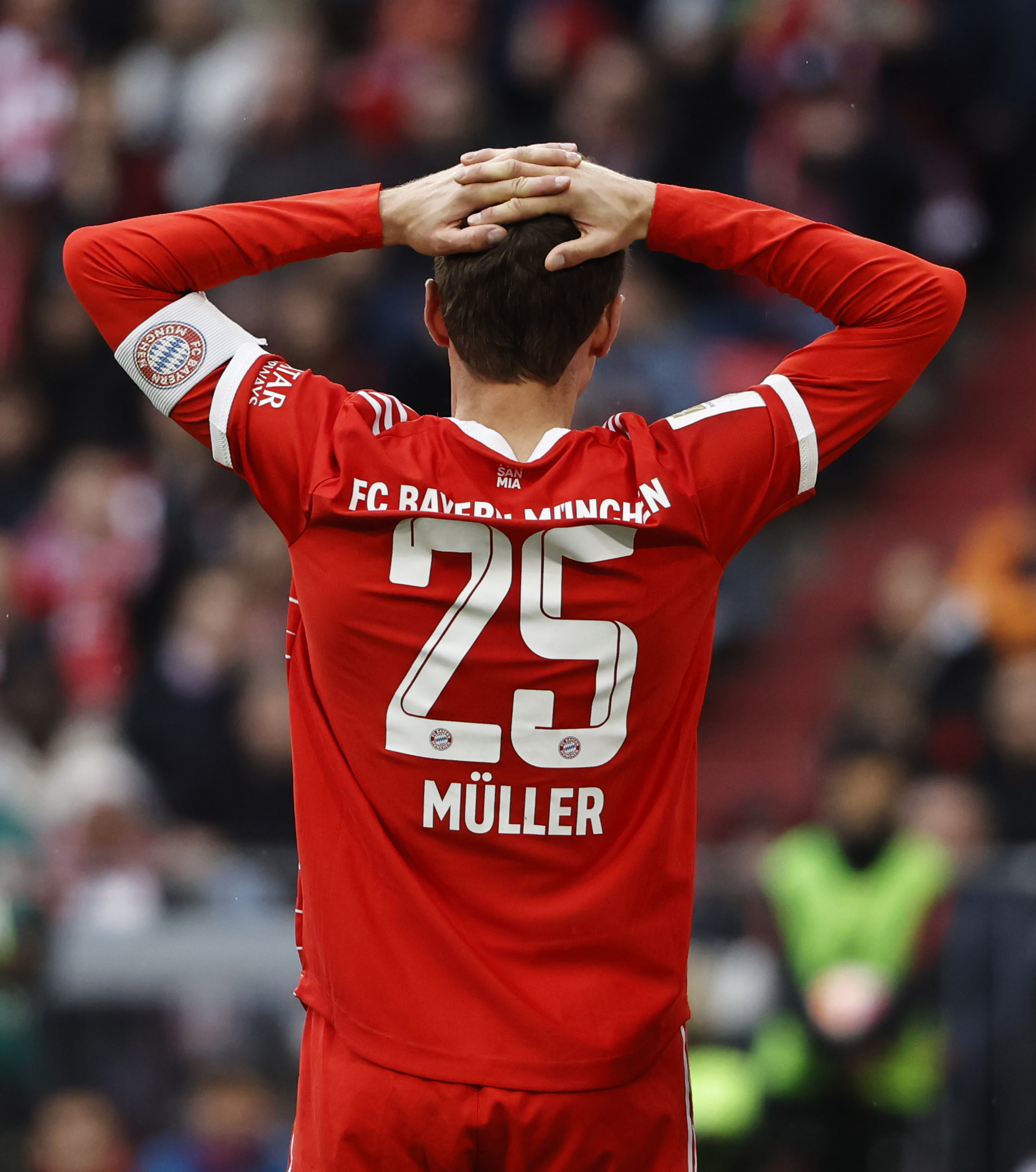 爱体育-沙尔克主场战平霍芬海姆，难分高下