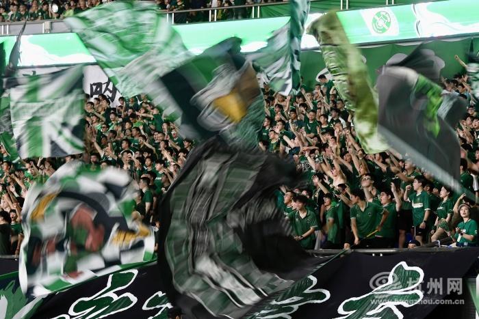 爱体育官网-深圳佳兆业主场战平浙江绿城,保持不败