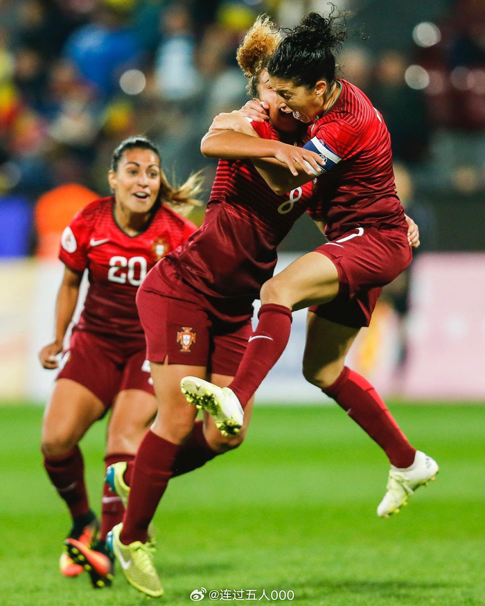 葡萄牙女足力压群雄取得地区赛杯冠军 葡萄牙女足力压群雄取得地区赛杯冠军