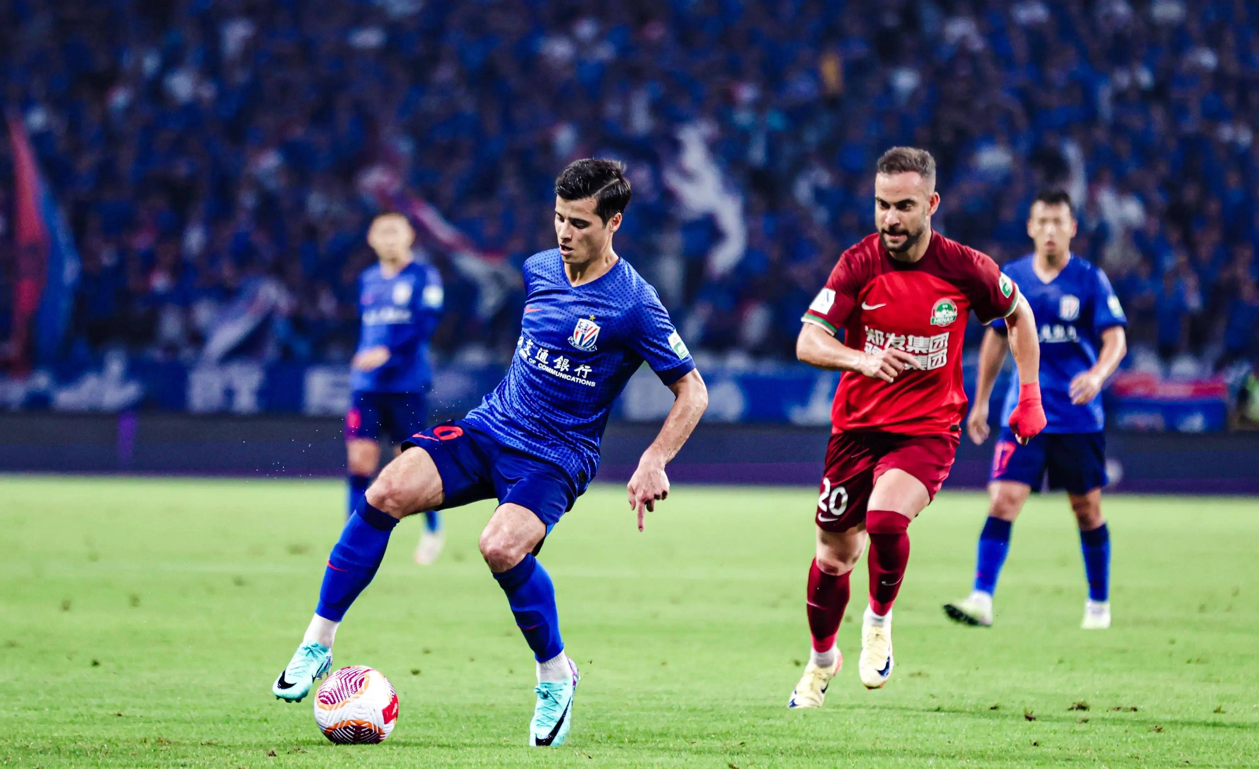 爱体育-巴黎圣日耳曼主场惨败罗马,遭遇惨败