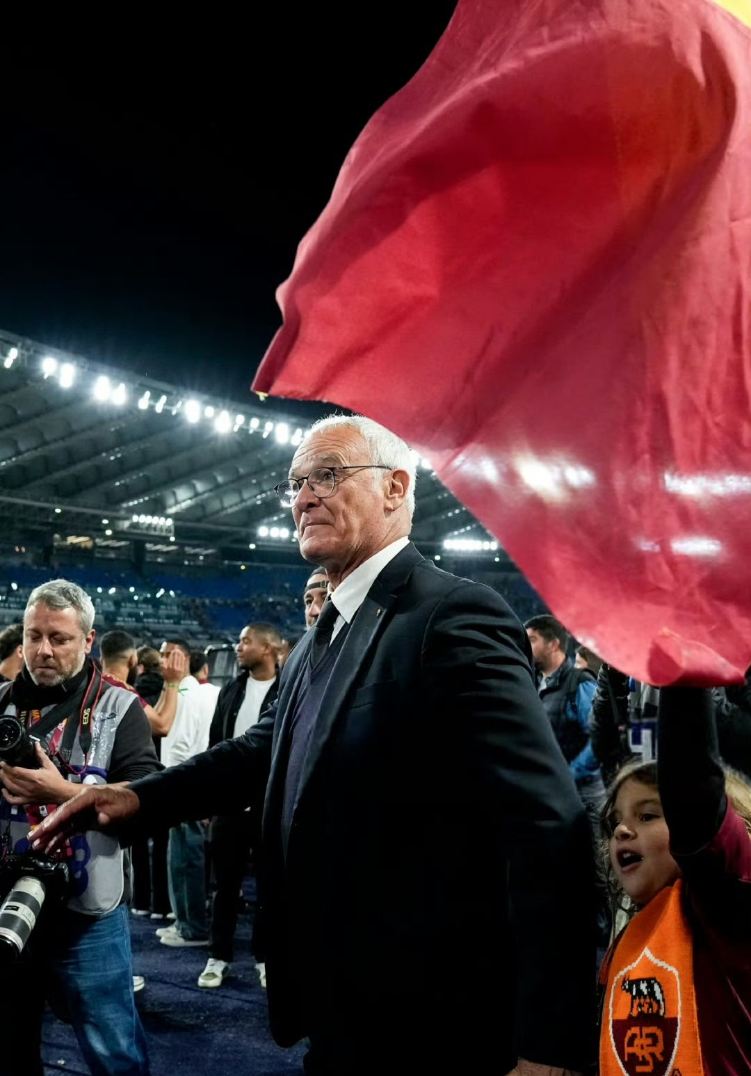 爱体育官方网站-罗马主力球员集体进步,士气高昂