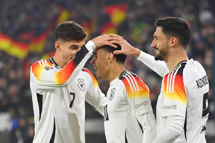 德国联赛中,多支德甲队迎来胜利 德国联赛中,多支德甲队迎来胜利